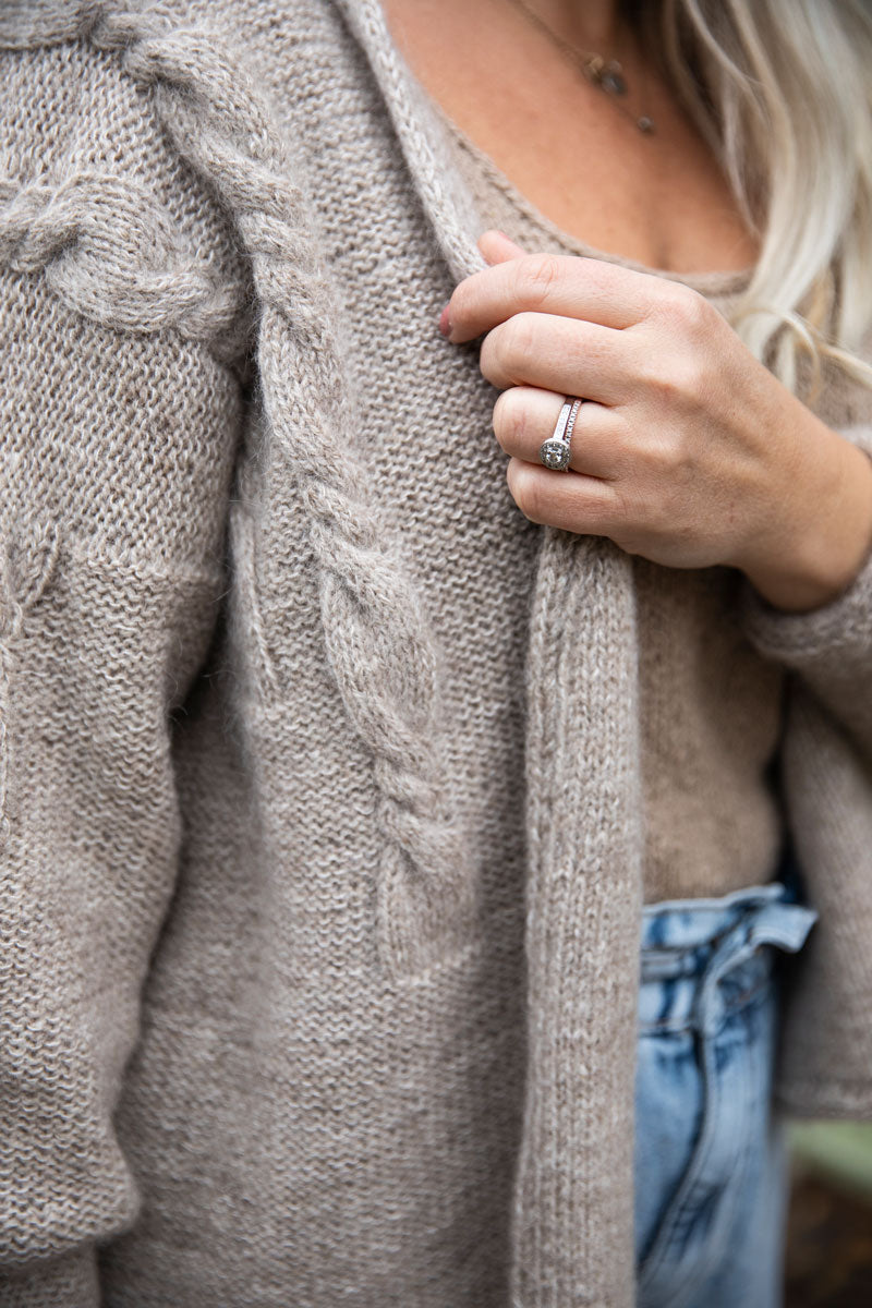 Everyday Knits: Easy Wardrobe Essentials